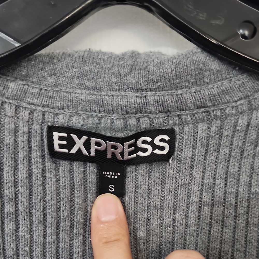 Express Gray Ribbed Hoodie - Picture 2 of 8